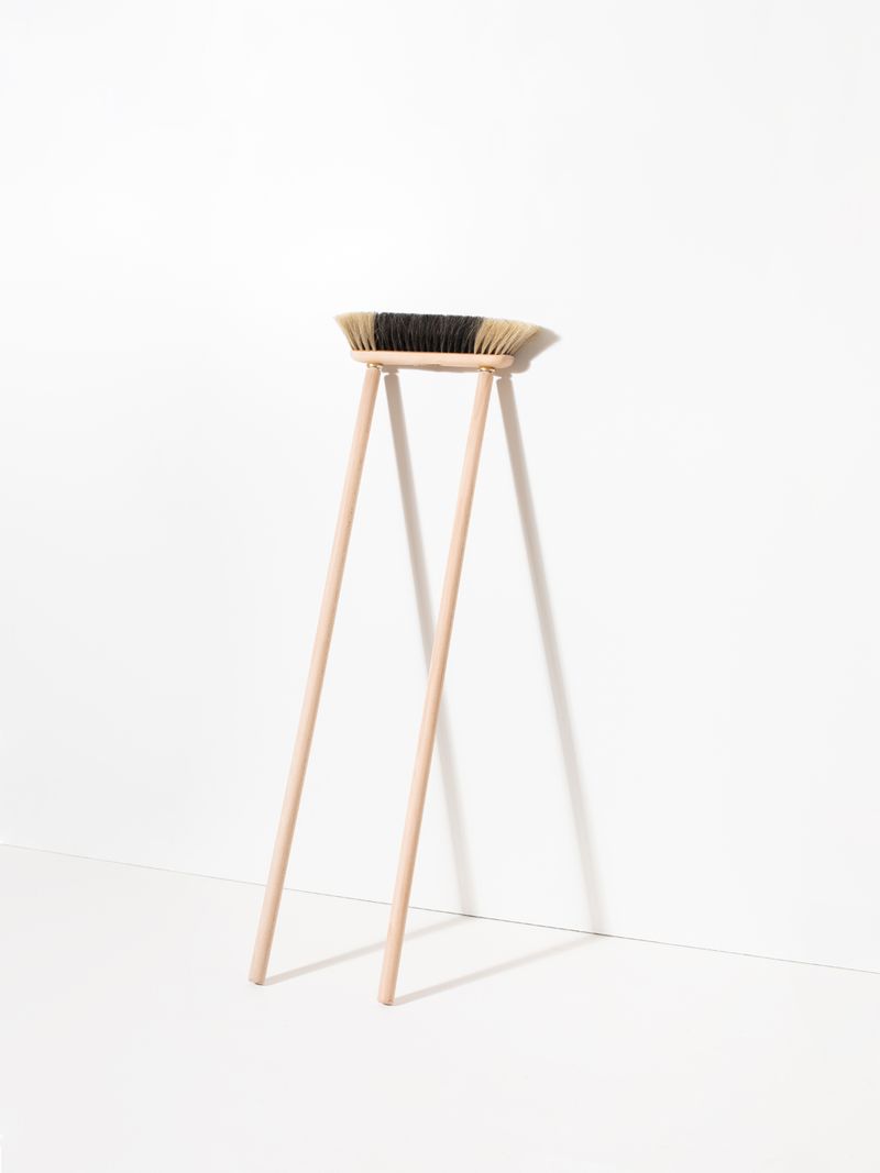 © lom-of-LaMa - Tools for Two IV (2018)