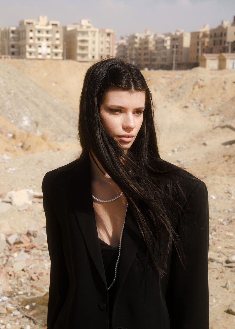 © Louis Roth - Jessica - Working as a model, Jessica was invited to the new capital for an event.