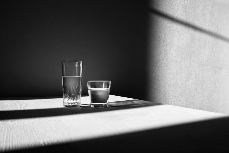 © MARIO ERMOLI - Two_Glasses_of_Water_n_5