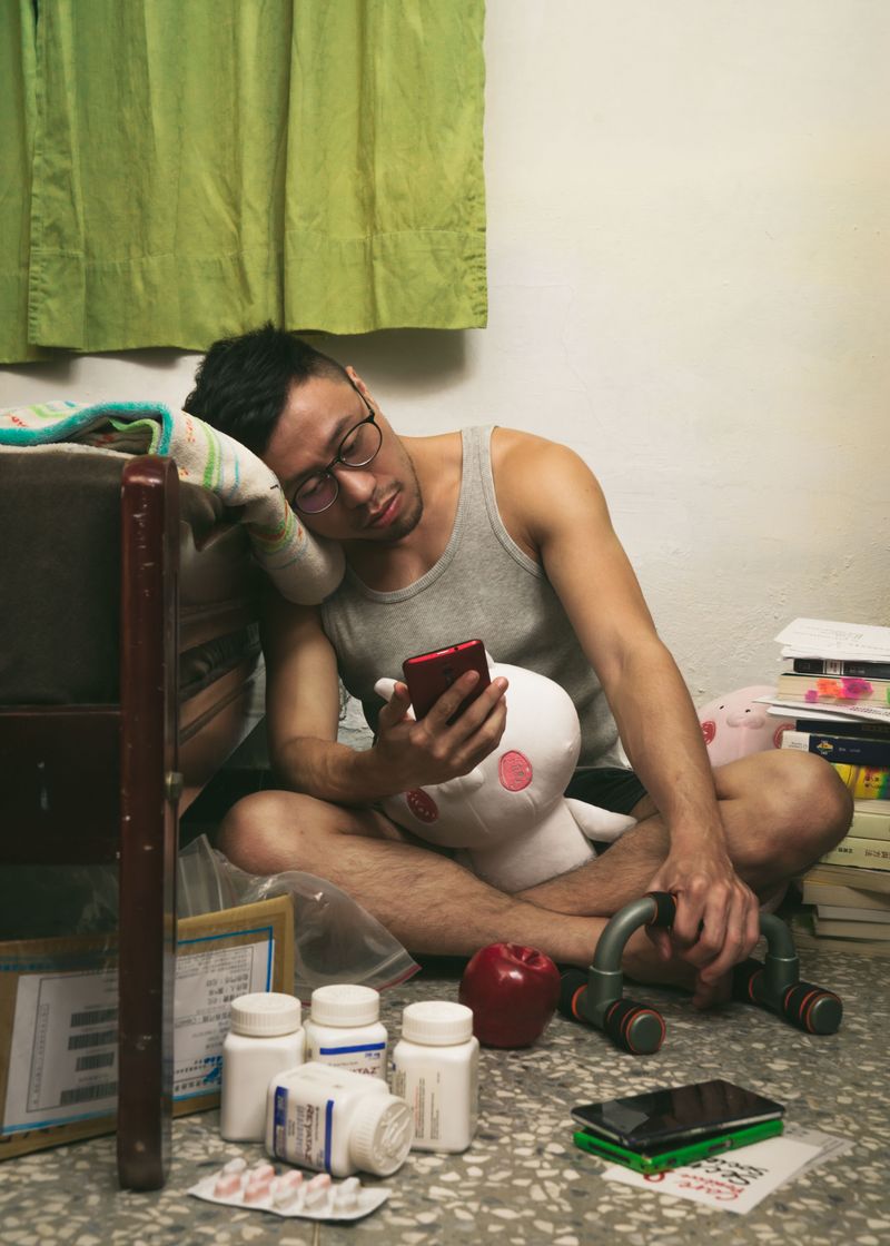 © Kairon(Ren-Kai) Liu - Humans as Hosts: 002