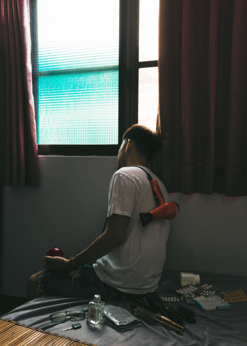 © Kairon(Ren-Kai) Liu - Humans as Hosts: 004