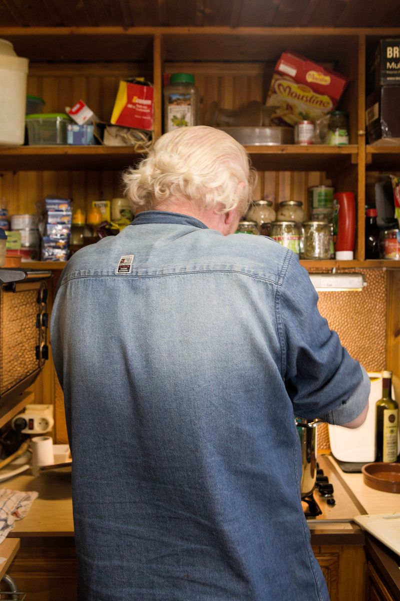 © Katherine Longly - Image from the Hernie & Plume photography project