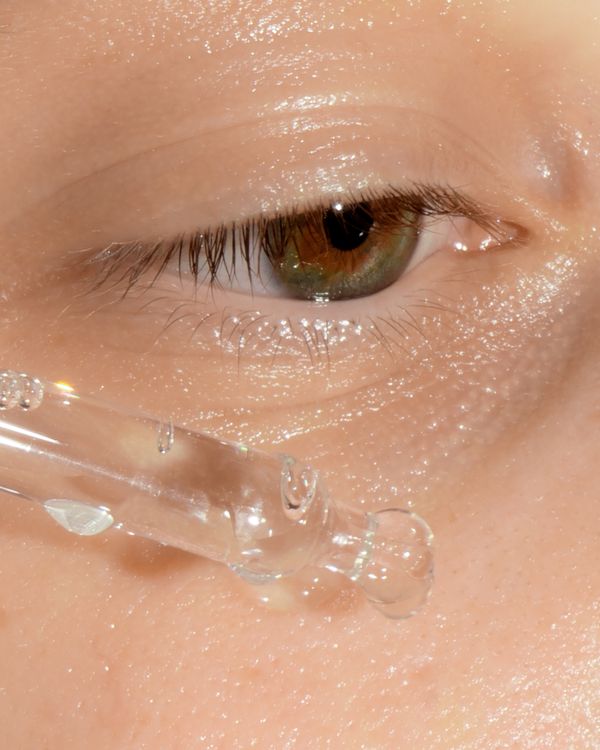 © Sophie Gladstone - Image from the Promise and Demand photography project