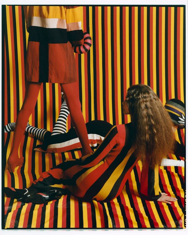 © Jaimy Gail - Styling Anna Claassen Hair Chris Volkers Make up Emma de Boer Assistants Katerina Familiarskaia Masumi Heidweiller