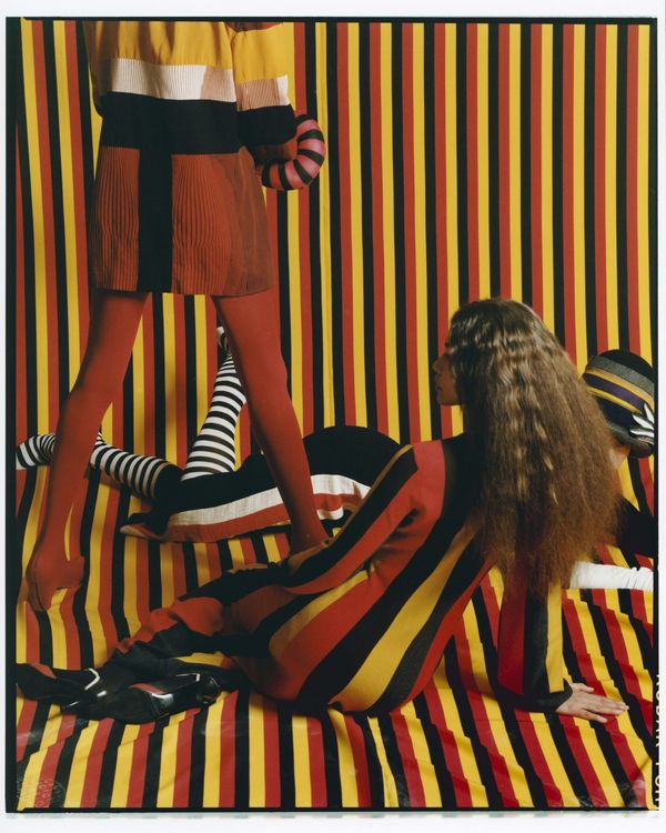 © Jaimy Gail - Styling Anna Claassen Hair Chris Volkers Make up Emma de Boer Assistants Katerina Familiarskaia Masumi Heidweiller