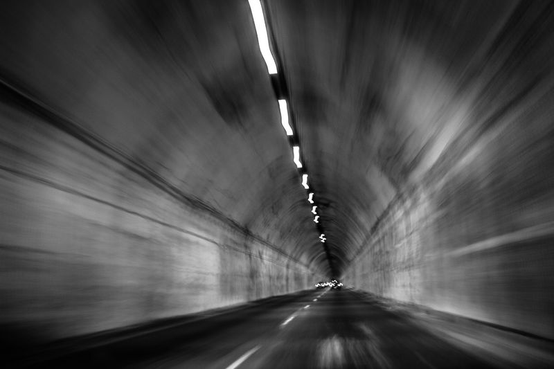 © João Pina - The interior of the Zuzu Angel tunnel, one of the several tunnels that cross the city of Rio de Janeiro. July 2011.