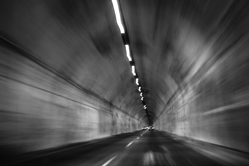 © João Pina - The interior of the Zuzu Angel tunnel, one of the several tunnels that cross the city of Rio de Janeiro. July 2011.