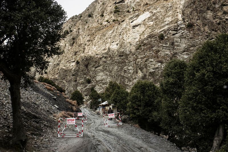 © Sarah Caron - Image from the Last of the Kalash photography project