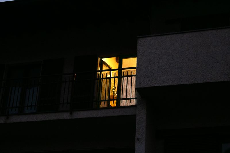 © Lorenzo Villa - Image from the The Midnight Club photography project