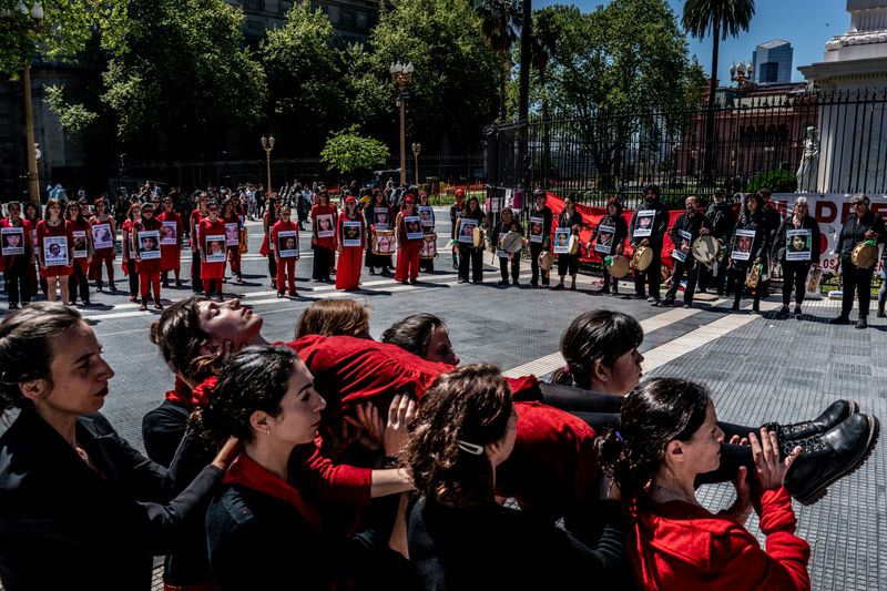 © Karl Mancini - Image from the VIVIR PARA CONTARLO / LIVE TO TELL photography project