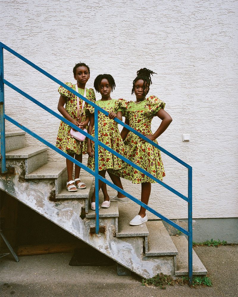 © Josefine Rauch - Anais, Anyssa and Ameyaw on Temple Road