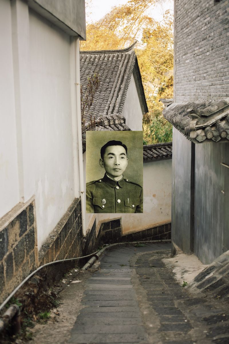 © Leafy Yun Ye - Image from the Now and Then photography project