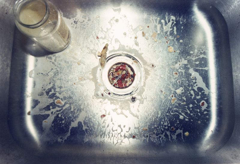 © Yuhan Cheng - Image from the The Feminine Sun photography project