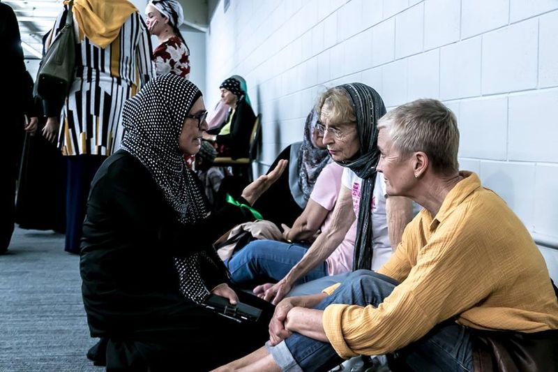 © Serena Stevenson - Local Muslim woman welcome local non-Muslim women.