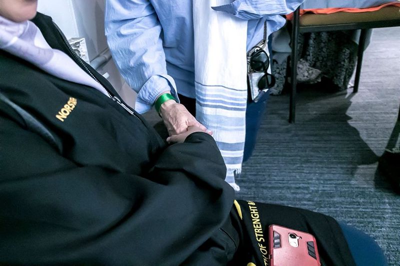 © Serena Stevenson - Image from the Women in morning to support. photography project