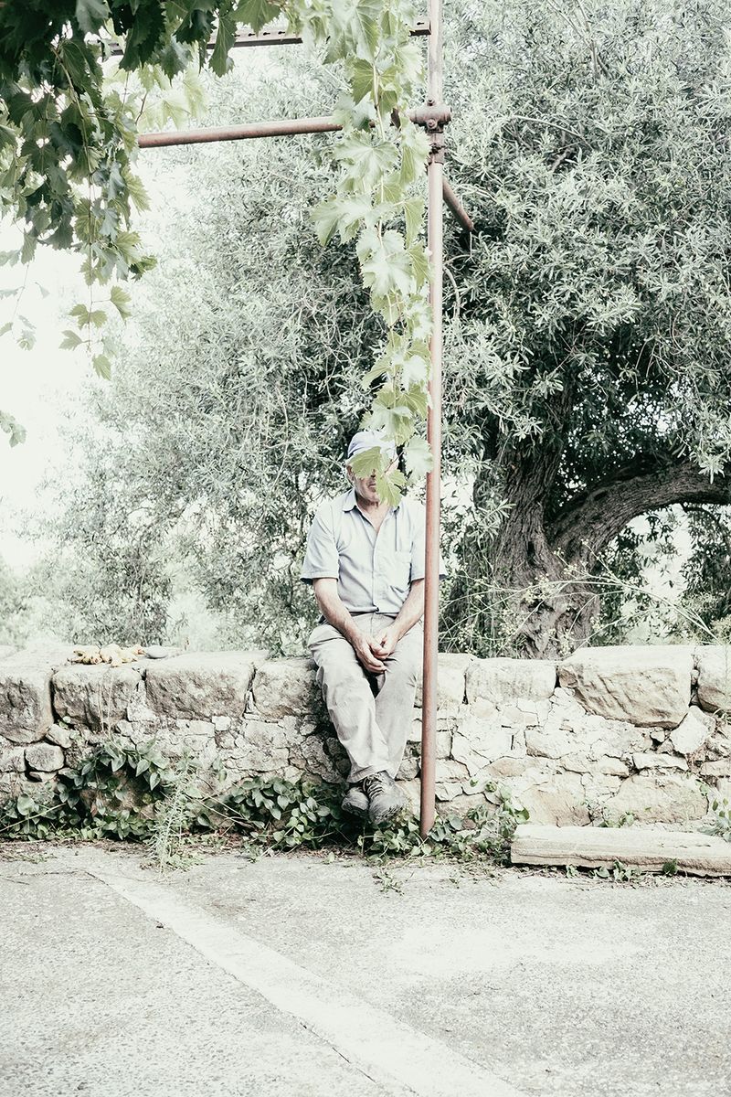 © Carmelo Stompo - Image from the UNDER YOUR FEET photography project