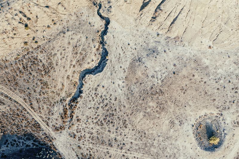 © Carmelo Stompo - Image from the UNDER YOUR FEET photography project