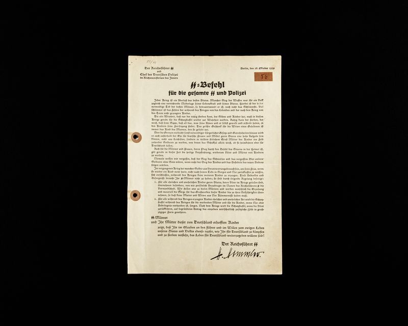 © Angeniet Berkers - Image from the Lebensborn photography project