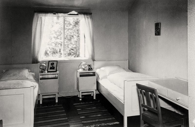 © Angeniet Berkers - Image from the Lebensborn photography project