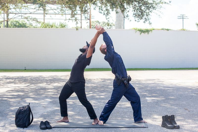 © Medina Dugger - Image from the Couples Yoga photography project