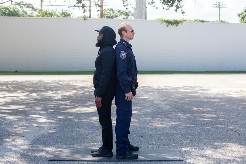 © Medina Dugger - Image from the Couples Yoga photography project