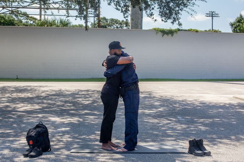 © Medina Dugger - Image from the Couples Yoga photography project