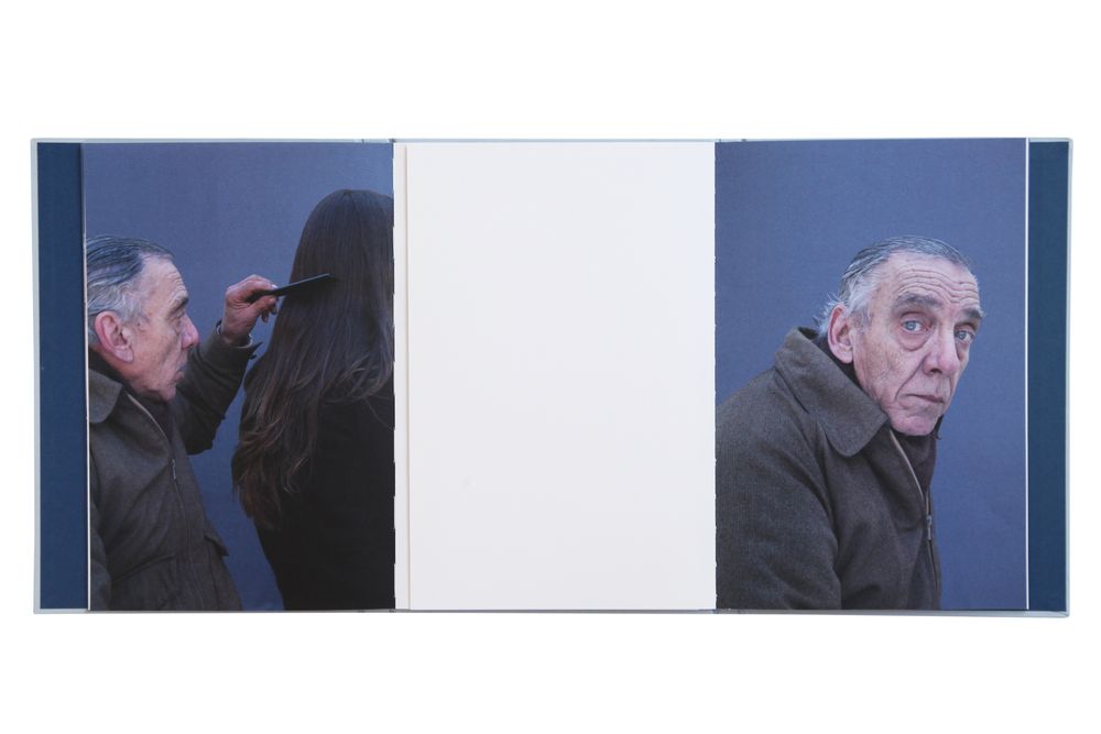 Waiting for Photobook Mania / Mariela Sancari – Performative Books