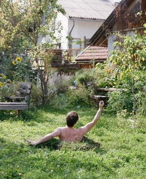 Exhibition / Hans – or – Don’t Bury Me In The Grave Of My Father Exhibition by Peter Pflügler