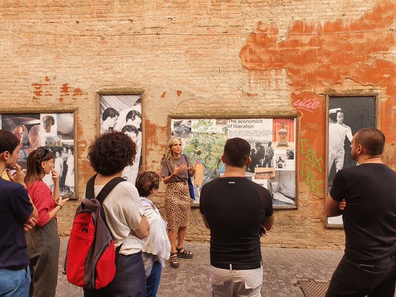 Guided tour with Gloria Oyarzabal, PhMuseum Days 2023