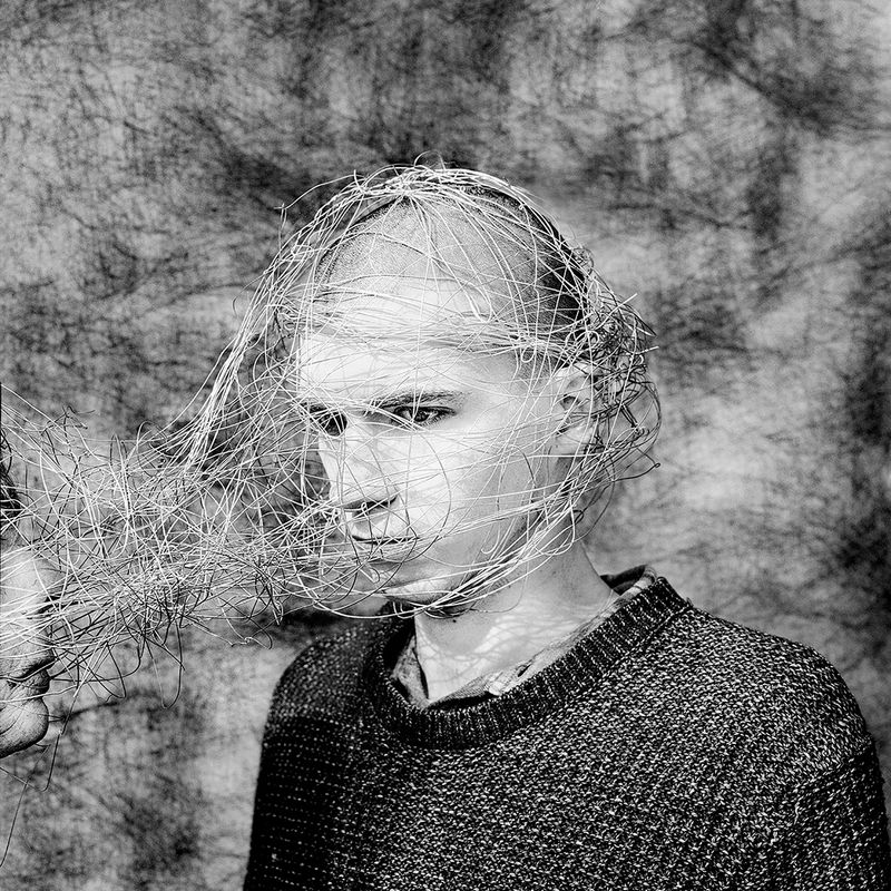 A Reconciliation with the Invisible in a Familiar Space