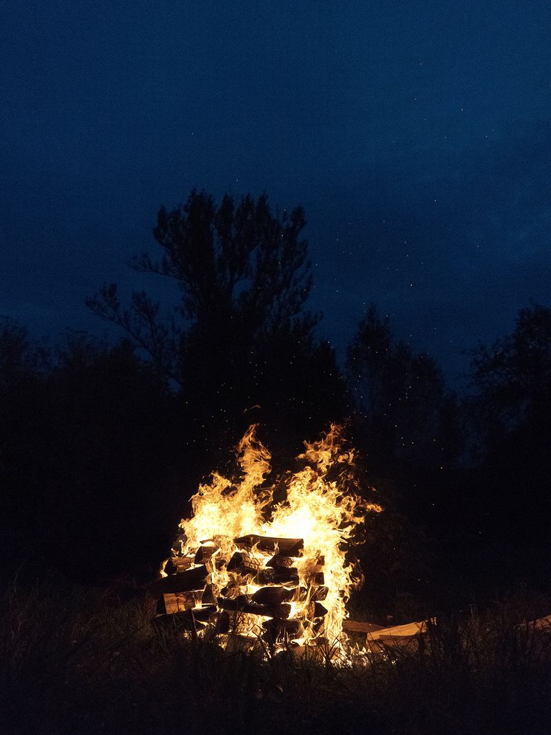 Healing the Ambiguity of a Rigid Philosophy