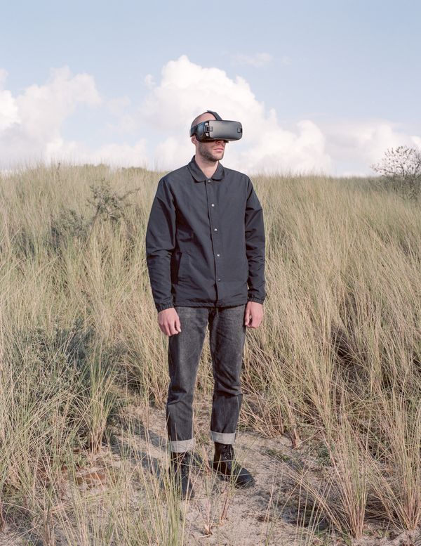 Cinzia Romanin Tackles the Challenges of Humanity by Investigating Crucial Dichotomies of Our Time