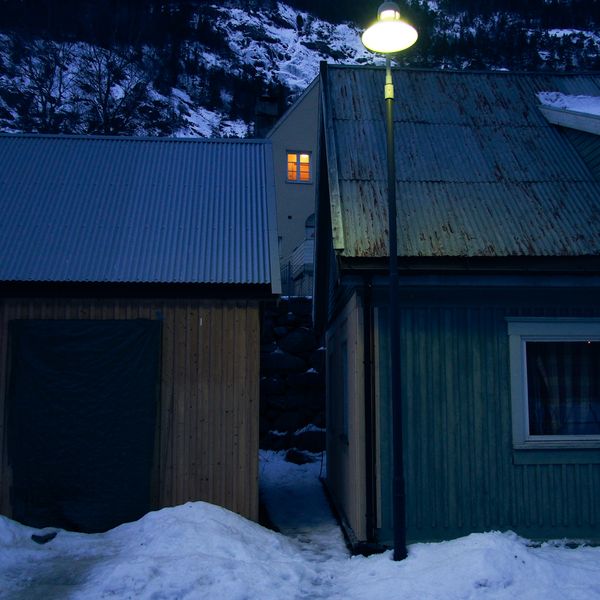 Restoring Sunlight in a Hidden Norwegian Town