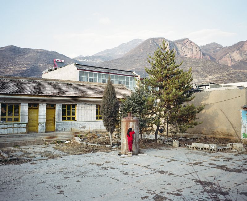 Rekindling Familial Memories with Walks through the Qinling Mountains