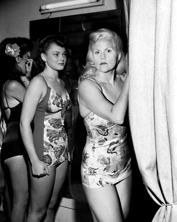 A New Reading of Archival Imagery from Post-war America