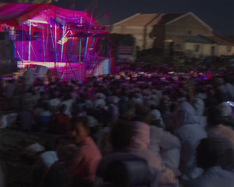 The Incessant Performance of a 100-Person Family