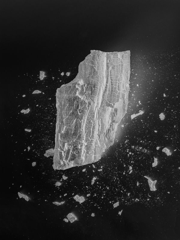 A Parallelism Between Divination, Dowsing, and Photography