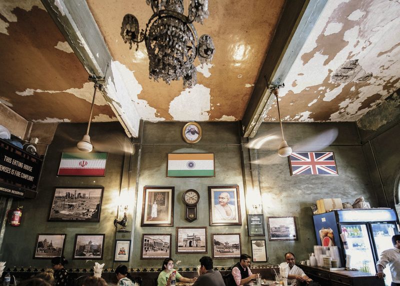 © Aakriti Chandervanshi - Image from the Maska Bun and Migration: Irani Cafés of Bombay photography project