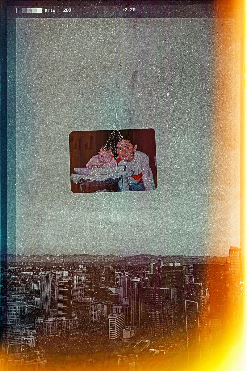 © Tirdad Aghakhani - Image from the BETWEEN TIME AND SPACE photography project