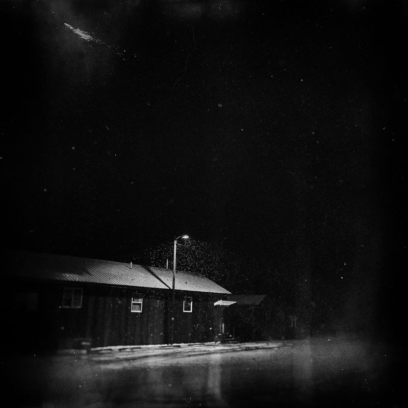 © Tirdad Aghakhani - Last light in the dark