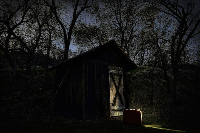 © Tirdad Aghakhani - YOUR LUGGAGE IS OUTSIDE, GET OUT.