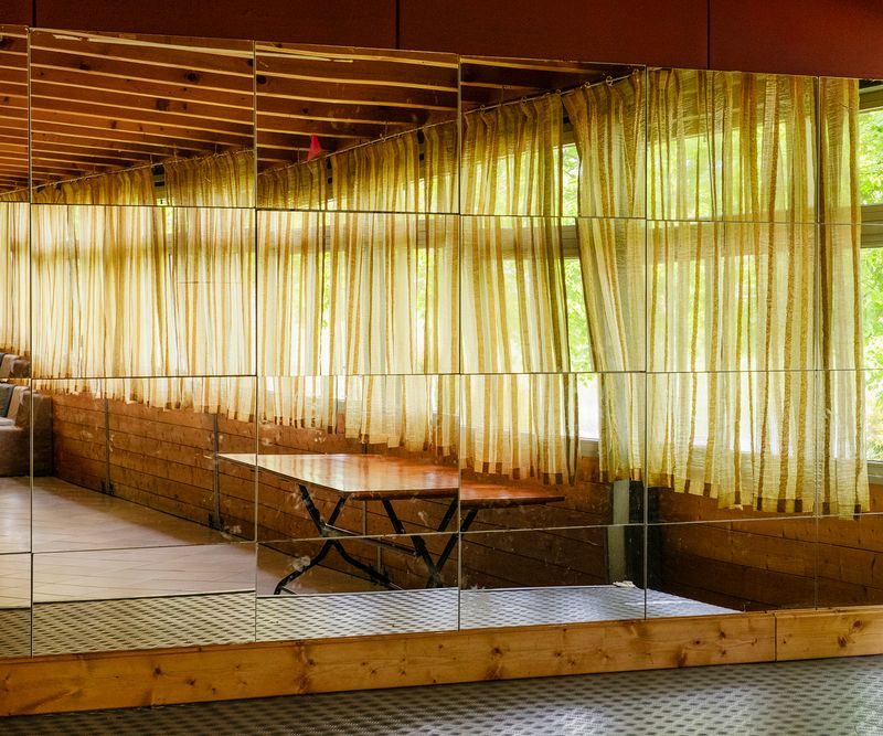 © Aaron Schuman - Image from the PASSACÖR photography project