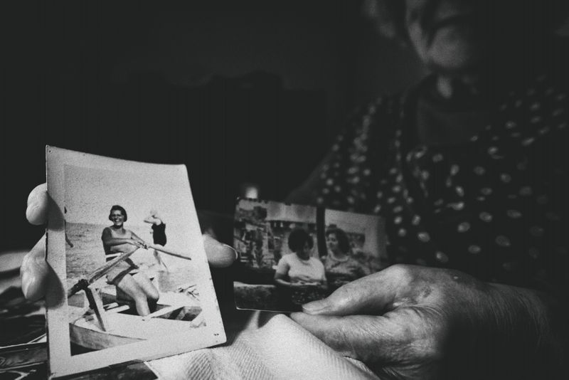 © BARBARA ZANON - Elsa, my grandmother at 97, shown me a picture of her when she was young. (this is the only picture wihtout collage)
