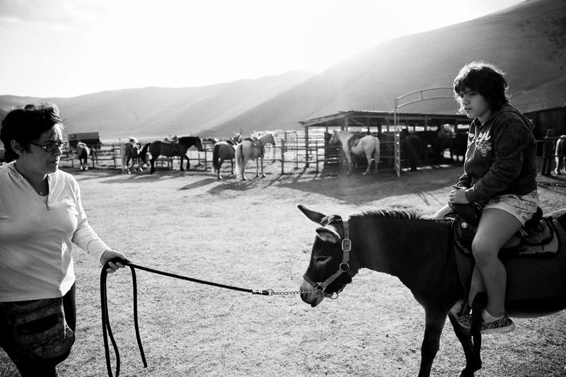 © BARBARA ZANON - Image from the The daily life of three siblings with autism photography project