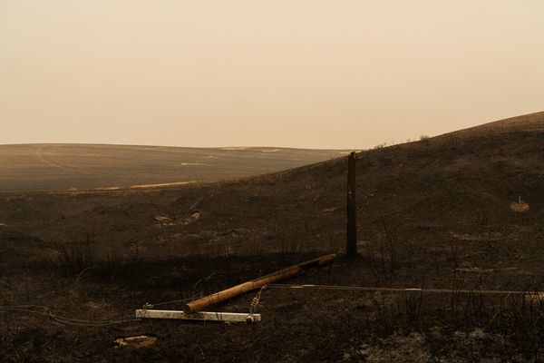 © Jessica Hays - Image from the The Sun Sets Midafternoon photography project