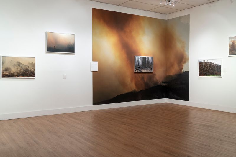 © Jessica Hays - Image from the The Sun Sets Midafternoon photography project