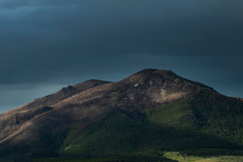 © Jessica Hays - Image from the The Sun Sets Midafternoon photography project