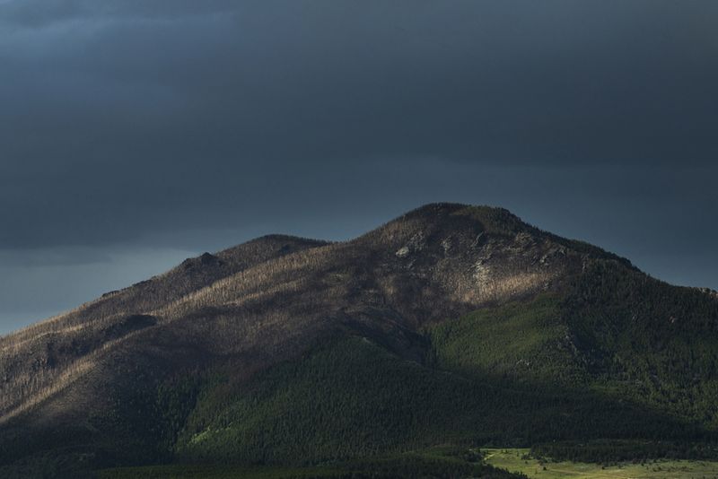 © Jessica Hays - Image from the The Sun Sets Midafternoon photography project