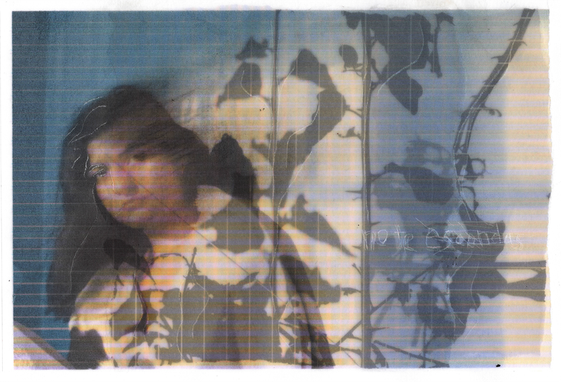 © Cristina - Translation: "Don´t hide"