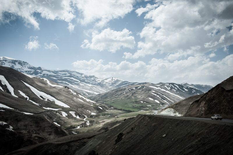 © Mattia Vacca - The mountains at the border between Nagorno-Karabakh and Armenia.